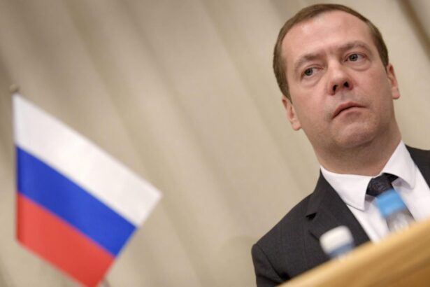 rusia a trecut la faza de amenintari cu moartea doamna cu coasa va veni in curand pentru zelenski 6953ec45b72e7