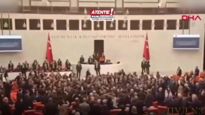 scandal monstru in parlament deputatii din turcia s au luat la bataie 694a2ec2f36a4