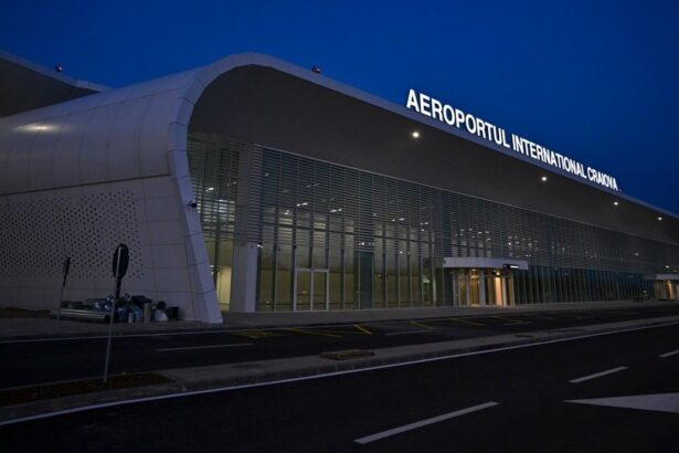 se inaugureaza noul terminal de pasageri al aeroportului international craiova 6942a992b0324