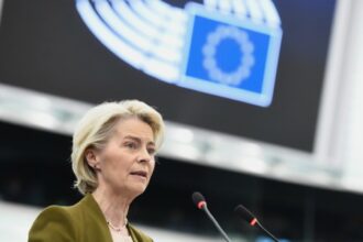 tensiuni inainte de summitul crucial de la bruxelles ue obligata de ursula von der leyen sa ia o decizie urgenta privind finantarea ucrainei in 2026 2027 6942a0f7beaf1
