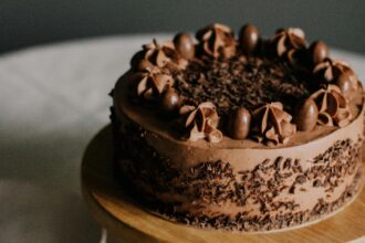 tort simplu de ciocolata reteta perfecta pentru mesele festive de sarbatori 694128b844d77