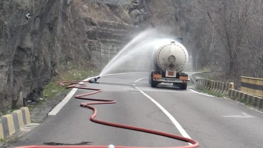 traficul pe valea oltului in zona unde sunt scapari de gaze dintr o cisterna cu gpl ramane inchis pana miercuri dimineata anuntul ipj sibiu 69389967a8f57