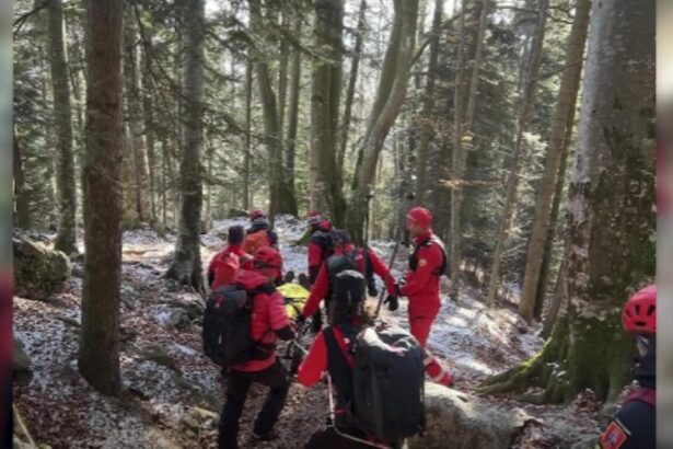 tragedie pe munte turist de 55 de ani mort pe traseu 6950f03a01cbb