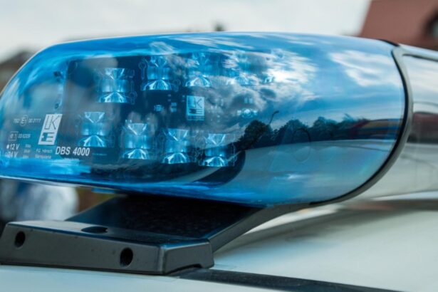 urmarire spectaculoasa in slatina un sofer blocat in trafic dupa ce a refuzat sa opreasca motivul halucinant pentru care a sunat la 112 6937d7194ec7c