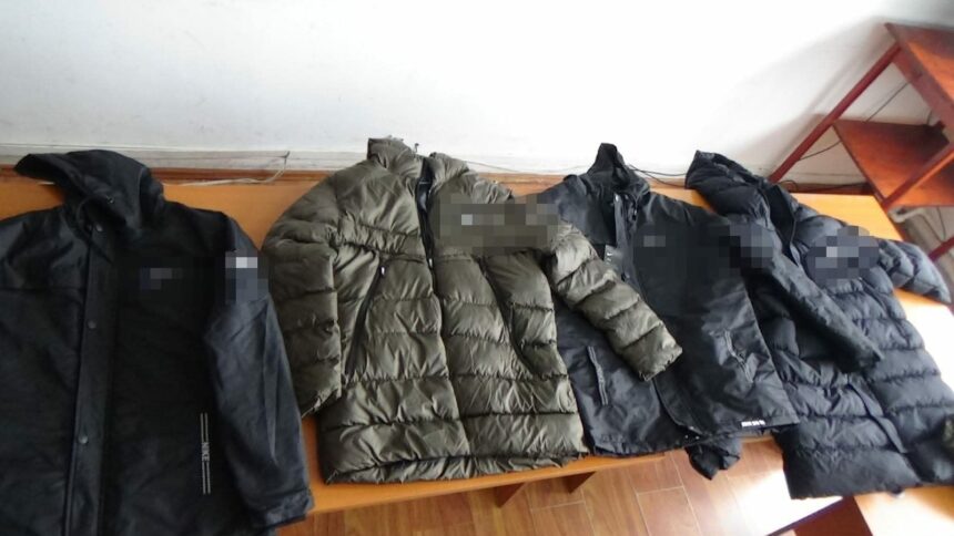 video articole vestimentare contrafacute descoperite in targul din osica de sus 694a67ed79960