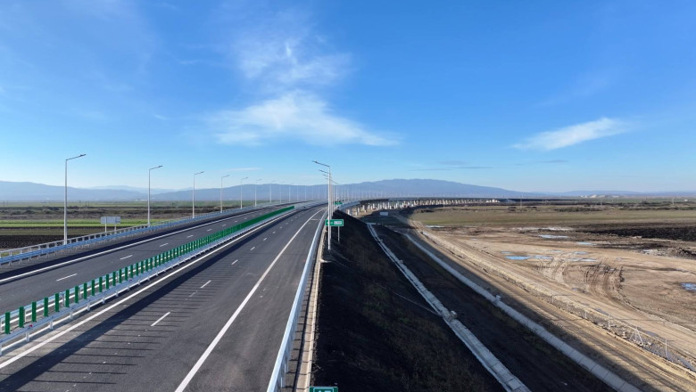video autostrada moldovei sectorul focsani adjud din a7 a fost deschis circulatiei seful cnair a publicat imagini live 694aae1e666d8