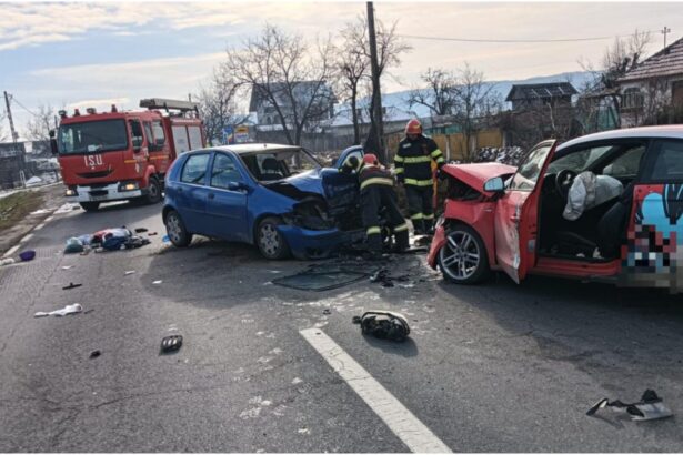 accident grav pe dn 64 in judetul valcea doua persoane au fost ranite dupa ce doua masini s au ciocnit violent 6968f0566b998 1