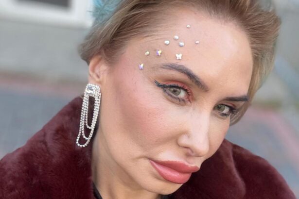 avocata spagara adriana georgescu retinuta in aceasta dimineata de dna filmul denuntului cum s au tradat liberalii 697af986337b2