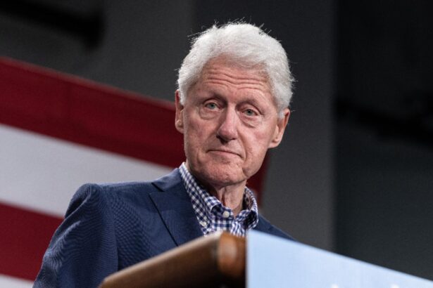 bill clinton amenintat cu sanctiuni dupa ce a sfidat o citatie a congresului sua in ancheta privind legaturile cu jeffrey epstein 696672ebe0c1d