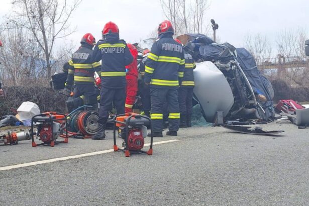 cetatean bulgar mort intr un accident rutier grav produs in mehedinti dupa ce masina sa s a izbit de un autotren foto 697a02459660b