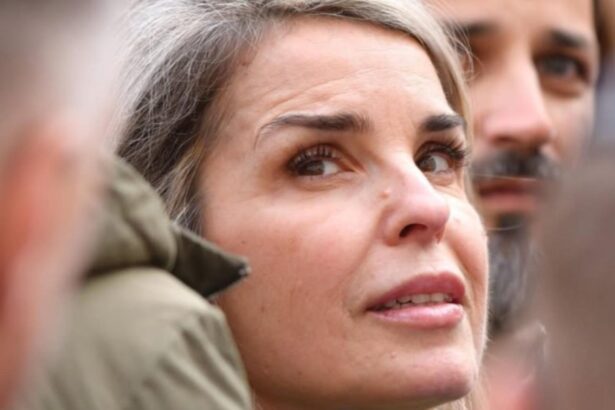 cristela georgescu mesaj de mica unire credinta jertfa si speranta intr o zi cu profunda incarcatura simbolica 69754269bed69