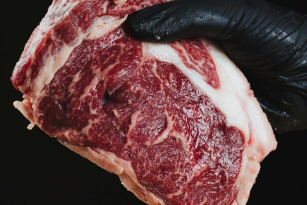 cum trebuie sa decongelezi corect carnea pentru a nu o altera 3 metode recomandate de specialisti 69789752787a1