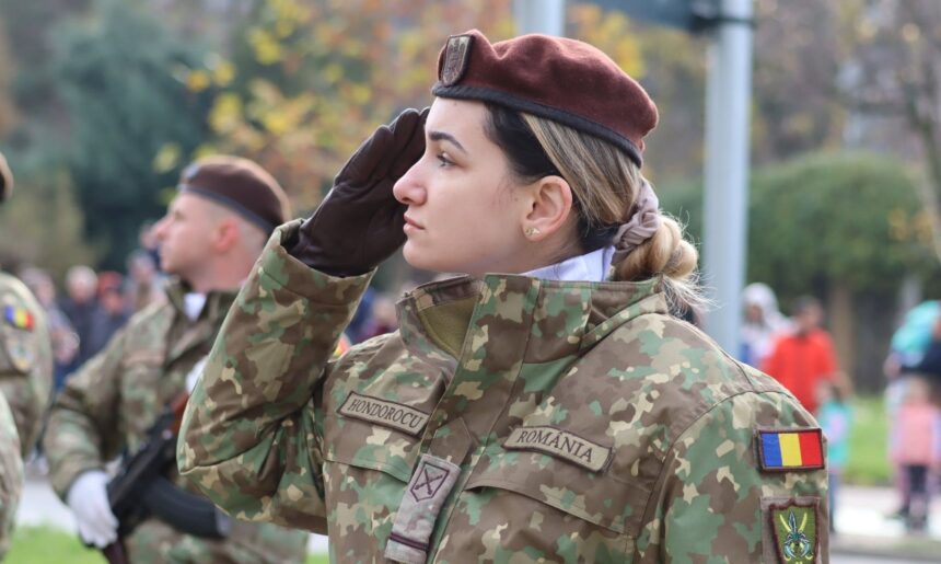 ileana lucia hondorocu sublocotenentul care conduce un pluton al batalionului 22 infanterie romanati la doar 23 de ani 6979ebf41942a