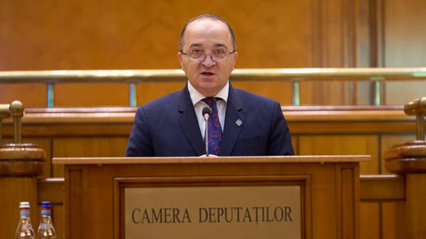 interdictie de intrare in ucraina si tratament umilitor aplicat unui deputat aur sustinator al drepturilor romanilor din bucovina de nord 697214fb90213 1