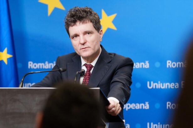 nicusor dan agentiile de rating privesc negativ certurile din coalitia de guvernare reprosurile aduse lui bolojan ce crede seful statului ca ii nemultumeste pe romani 697bbdc13607e