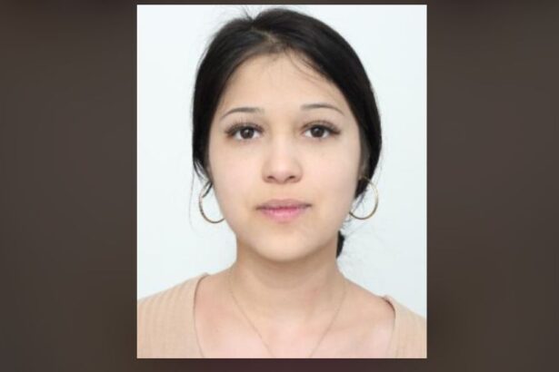 o adolescenta din corabia data disparuta de mama sa 6964b0efbe126