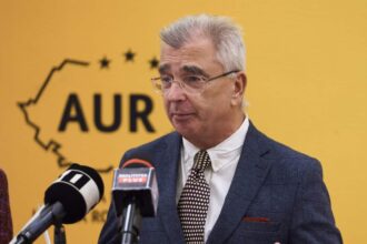 petrisor peiu aur acuza coalitia ca mimeaza reforma nu vor sa reduca deficitul doar sa discute despre el 69778c4898803