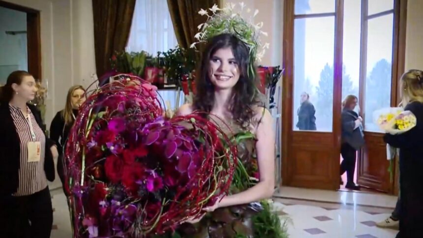 prima editie a festivalului flowers x a reunit iubitorii de arta florala la palatul snagov 69750d36cfd65