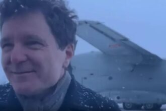 rezistul miruta reactie halucinanta dupa ce l a umilit pe nicusor comandantul suprem al armatei abandonat de ministrul rezist 695fc066721b3