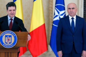 se contureaza suspendarea lui nicusor dan si demisia lui ilie bolojan cate semnaturi s au strans pana in prezent 695b4b3622f0e