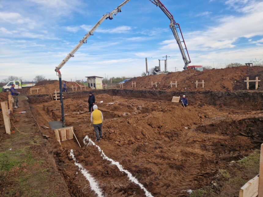 start construirii blocului social la radomiresti 695e471dd0cc9