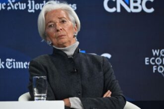 tensiuni la davos presedinta bce christine lagarde a plecat de la o cina dupa atacul unui oficial american 6971ec6edd332