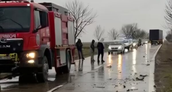 un barbat din olt a murit dupa ce a provocat un teribil accident rutier in dolj alte patru persoane au fost spitalizate video 697b16e2e2f52