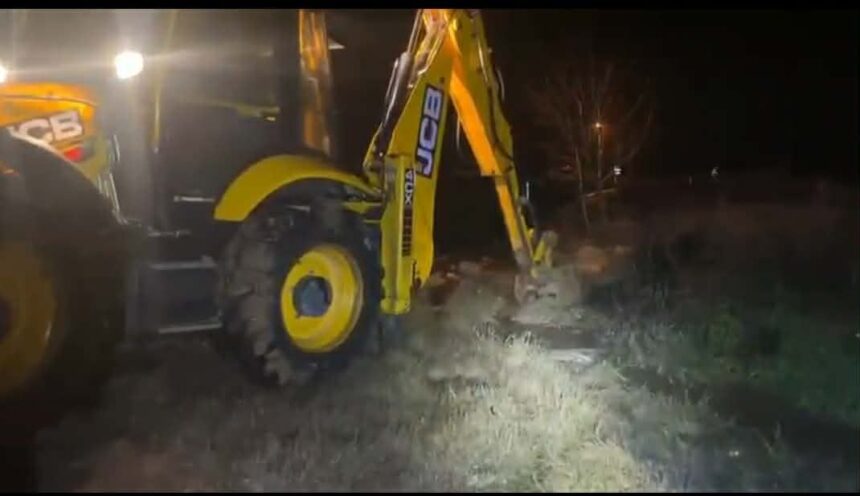 video interventie pe strada agricultorului din slatina din cauza ploilor 695d6d1353661