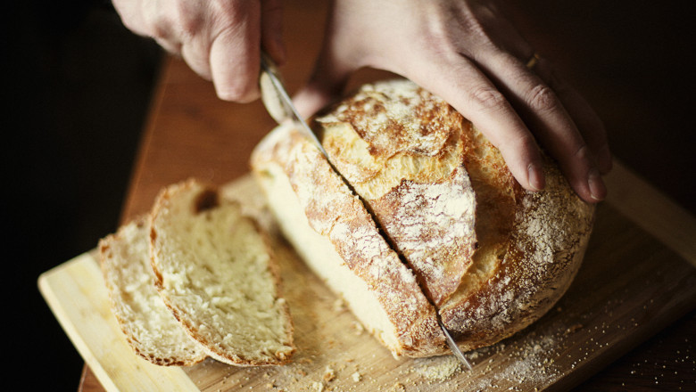 video preturi mai mari la paine din cauza scumpirilor in lant franzela alba ramane preferata romanilor nu mi ajung banii 6976f83d0552f