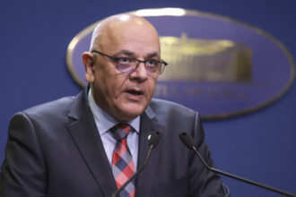 video raed arafat mii de persoane din alba si hunedoara sunt inca fara curent electric problemele cu apa au fost rezolvate 695be5f927581