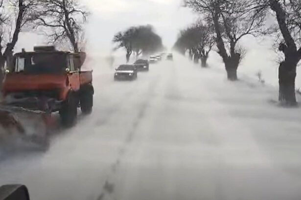 video viscol la sol pe dn 54 in corabia si caracal trafic ingreunat 695f8a7d431d3