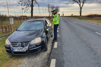 21 de permise retinute in weekend in olt sofer din bals baut in trafic 6989b35a4cf15