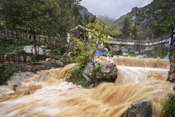 alerta mae pentru maroc cod rosu in mai multe localitati de pe litoral romanii sfatuiti sa evite deplasarile 69832c6bd14e1