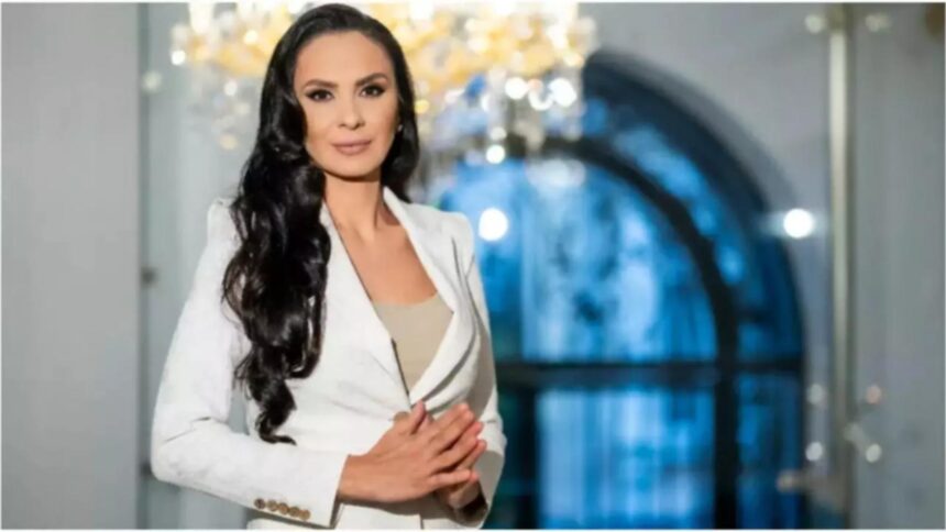 alexandra pacuraru vicepresedinte aur pe regiunea dobrogea mesaj de forta la televiziunea poporului suveranistii adevarati apara poporul cei care ma ataca s au vandut si se sfasie unii pe 699077771f9bd