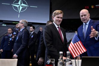 ambasadorul sua la nato a spus clar care va fi viitorul prezentei trupelor americane in europa declaratia care i a linistit pe aliati 6990c013a68ce