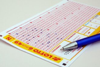 au fost extrase numerele castigatoare la loto 6 49 si joker report de milioane si emotii uriase 69a0a15b88729