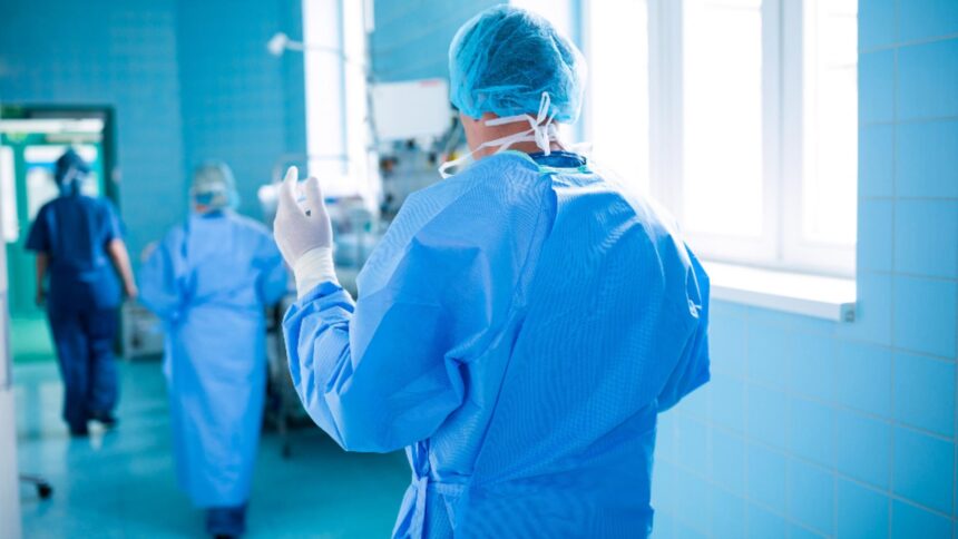 caz revolutionar in medicina un pacient a fost tinut 2 zile in viata fara niciun plaman pana la transplant 698202c6d623a