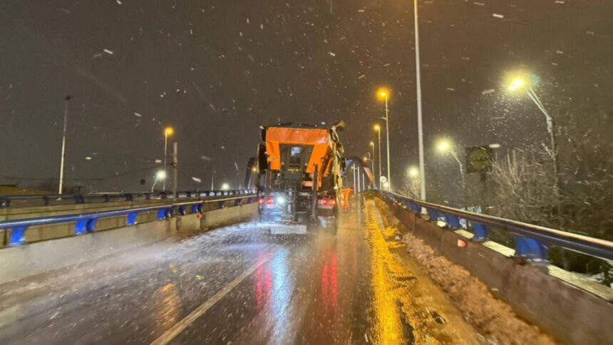 ciprian ciucu cu ochii pe deszapezirile din sectoare primariile au scos pe strazi aproape 400 de utilaje 6998d7eb6ec4c