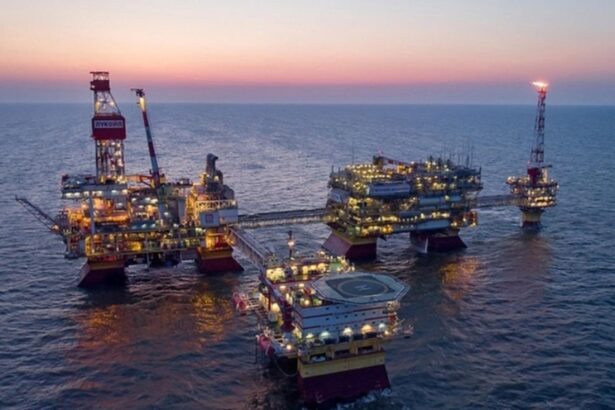 conflict juridic major in marea neagra lukoil da statul roman in judecata si invoca forta majora 699df99977cb3