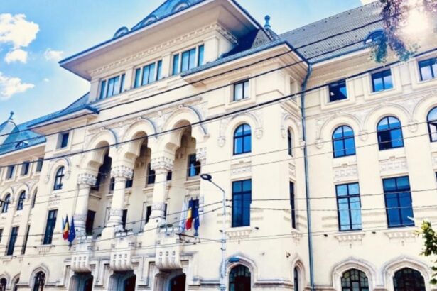 consilierii generali ai capitalei se intalnesc in sedinta desfiintarea expo arte si cresterea chiriilor pentru locuinte convenabile pe ordinea de zi 699fe382b948a