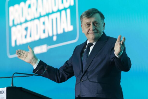 crin antonescu la realitatea plus ghita si ponta sunt doua creaturi ale sistemului de putere ocult din jurul lui basescu 699e1821ba2be