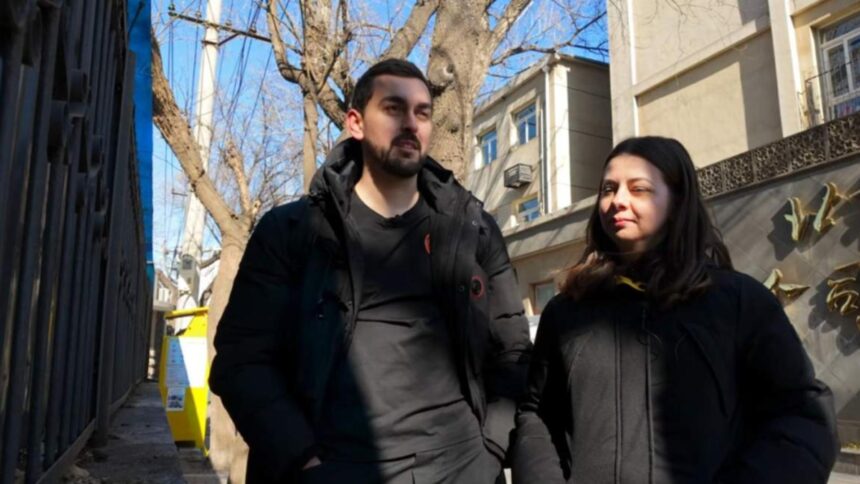 doi influenceri romani retinuti pe un aeroport din rusia si interzisi in tara pentru 50 de ani 698dffda09fa7