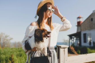 europa schimba regulile pentru calatoriile cu animale de companie verificari mai dure documente noi si posibile inregistrari digitale din 2026 6995b6700b0fb