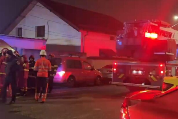 explozie intr un bloc din chitila 40 de persoane evacuate doua victime cu arsuri foto 6986df543d4f3