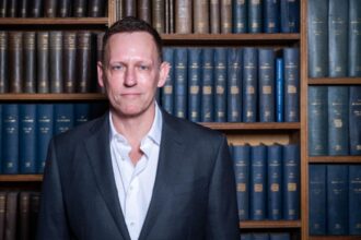 finantatorul lui trump miliardarul peter thiel aduce avertismentul despre antihrist la paris 698462ed98e0a