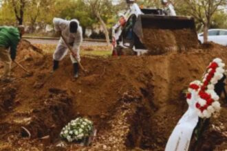 grecia va deshuma aproximativ 150 de cadavre ale victimelor covid corpurile nu s au descompus nici dupa cinci ani 69a1eaa67c9d1