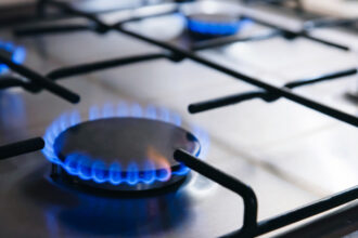 guvernul pregateste noua schema pentru pretul gazelor dupa 1 aprilie 2026 cum vor fi calculate facturile pentru populatie 6994e5da82bb8 1