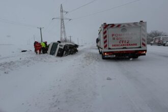 iarna a blocat romania drumuri inchise zeci de camioane in asteptare si haos pe aeroporturi 699ab1959ef9c 1