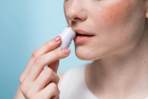 remedii naturiste pentru buze uscate si maini crapate care sunt cauzele si solutiile conform specialistilor 69807ed621287