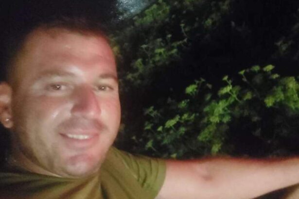 roman de 39 de ani mort intr un accident de munca in italia un trunchi de copac s a prabusit peste el 699cb19050ca0